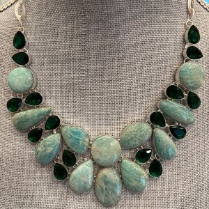 Gorgeous sterling silver Amazonite & green faceted Chrome Diopside necklace